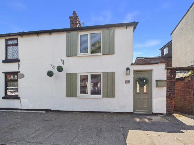 2 bedroom semi detached house for sale