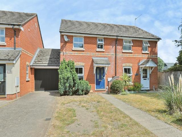 2 bedroom semi detached house for sale