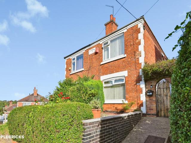 2 bedroom semi detached house for sale