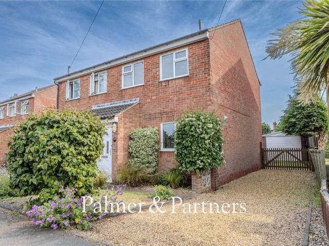2 bedroom semi detached house for sale
