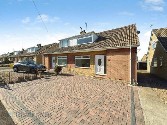2 bedroom semi detached house for sale
