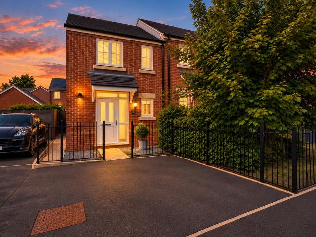 2 bedroom semi detached house for sale