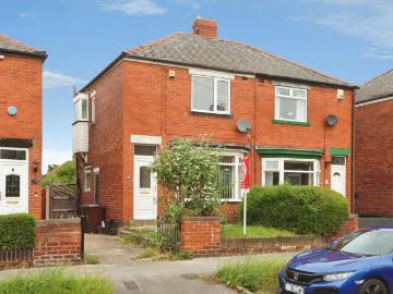 2 bedroom semi detached house for sale