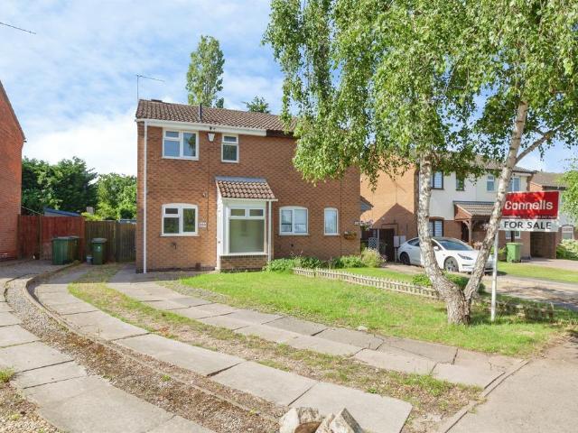 2 bedroom semi detached house for sale