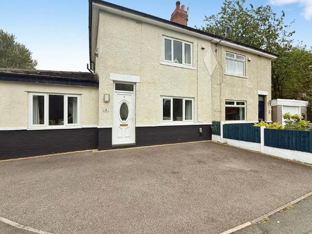 2 bedroom semi detached house for sale