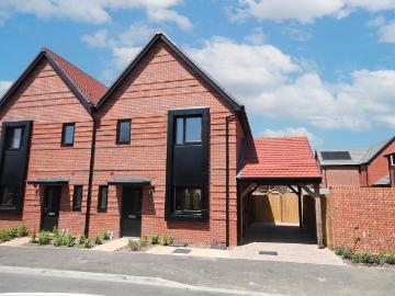 2 bedroom semi detached house for sale