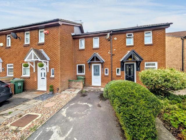 2 bedroom terraced house for sale