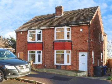 2 bedroom semi detached house for sale