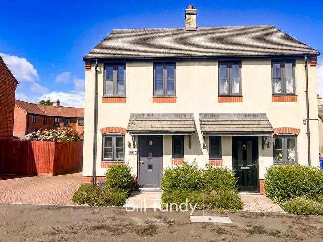 2 bedroom semi detached house for sale