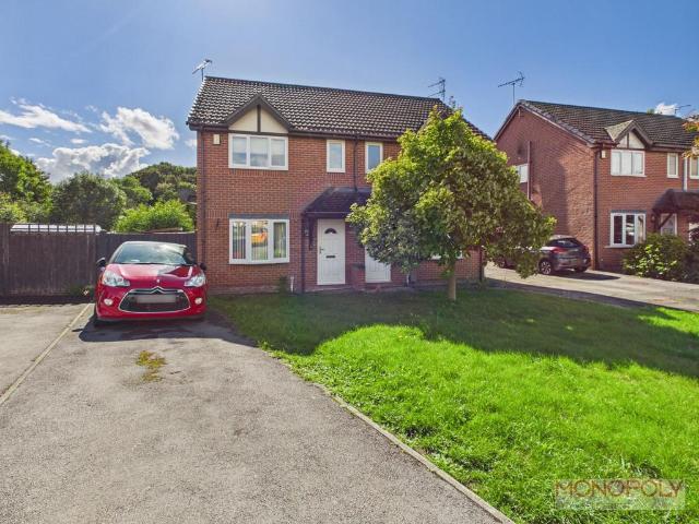 2 bedroom semi detached house for sale