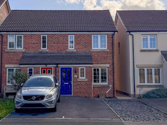 2 bedroom semi detached house for sale