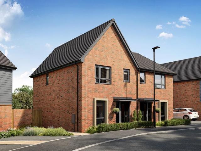 2 bedroom semi detached house for sale