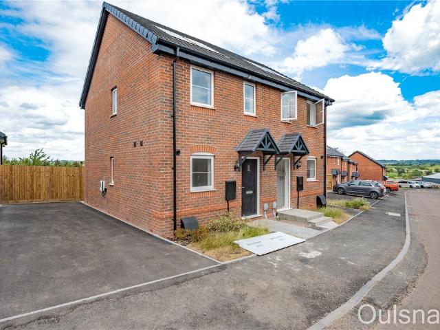 2 bedroom semi detached house for sale