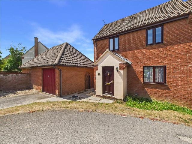 2 bedroom semi detached house for sale