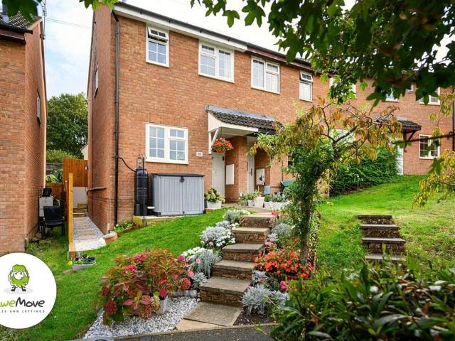 2 bedroom semi detached house for sale