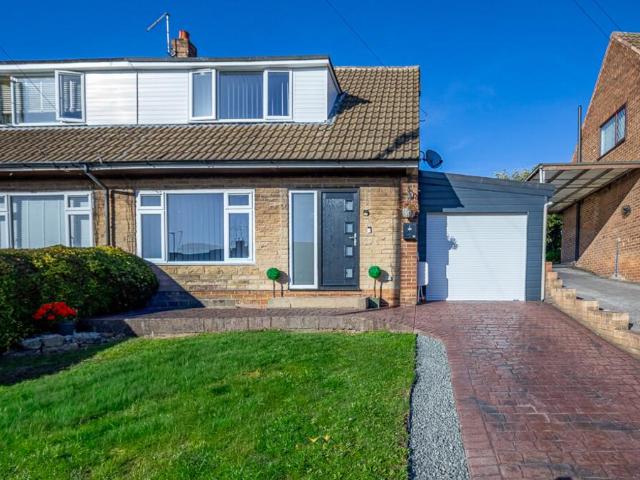 2 bedroom semi detached house for sale