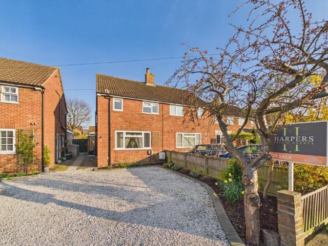 2 bedroom semi detached house for sale