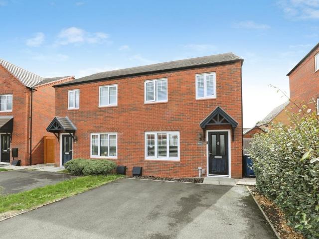 2 bedroom semi detached house for sale