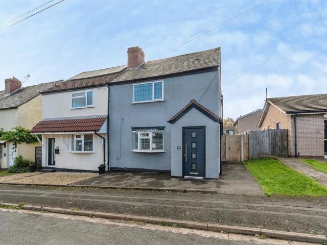 2 bedroom semi detached house for sale