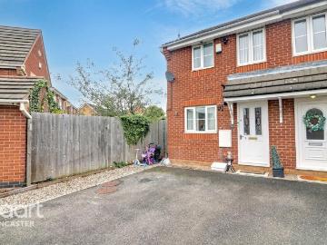 2 bedroom semi detached house for sale