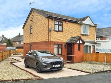 2 bedroom semi detached house for sale