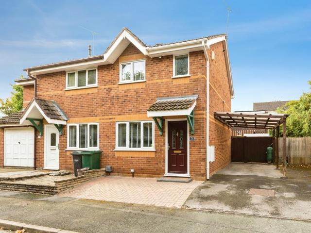 2 bedroom semi detached house for sale