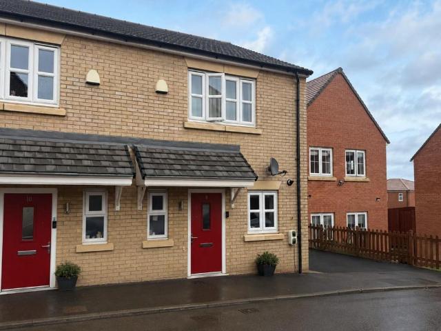 2 bedroom semi detached house for sale