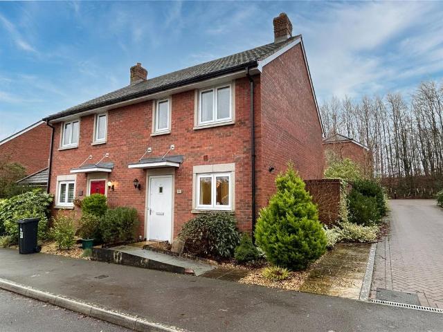 2 bedroom semi detached house for sale
