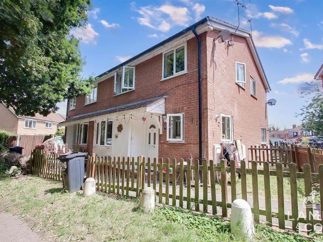 2 bedroom semi detached house for sale