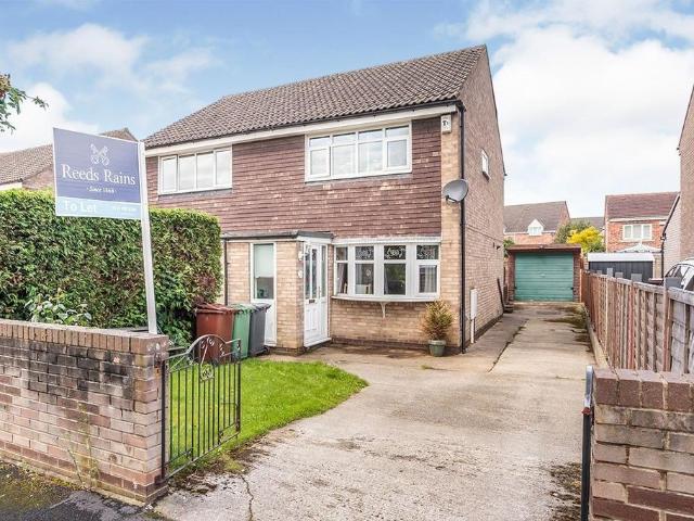 2 bedroom semi detached house for sale