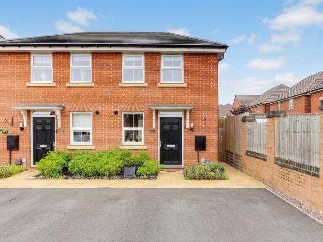 2 bedroom semi detached house for sale