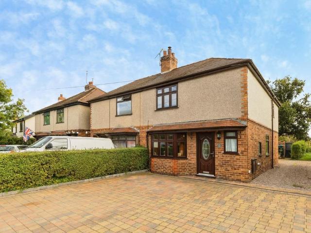 2 bedroom semi detached house for sale