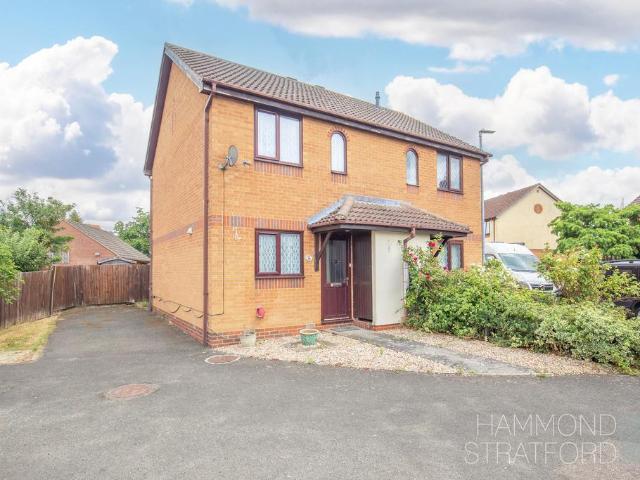 2 bedroom semi detached house for sale