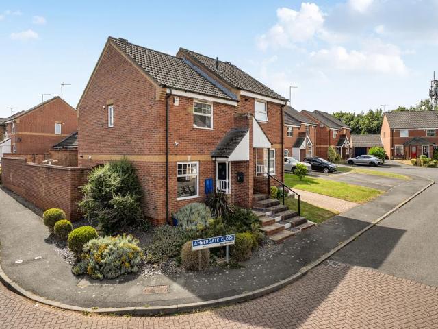 2 bedroom semi detached house for sale