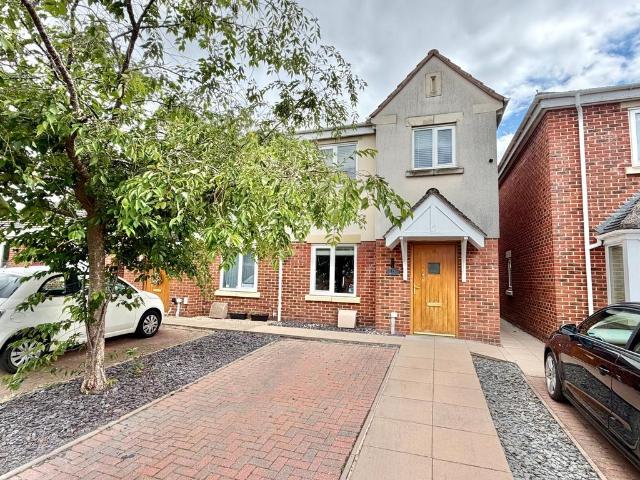 2 bedroom semi detached house for sale