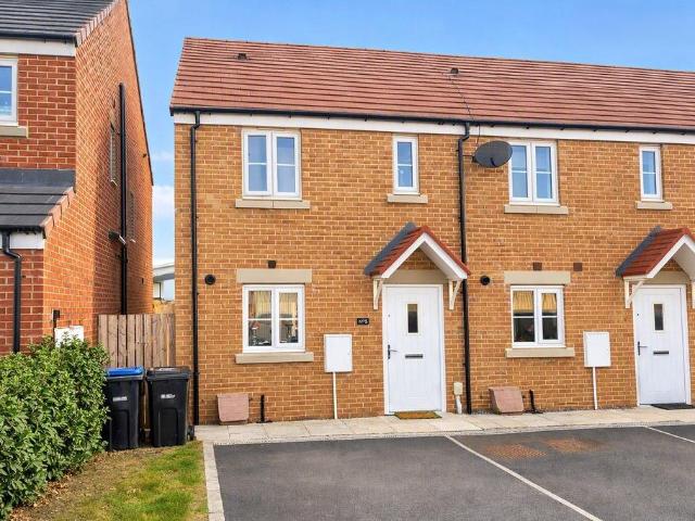 2 bedroom semi detached house for sale