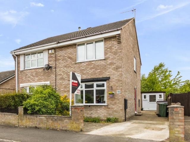 2 bedroom semi detached house for sale