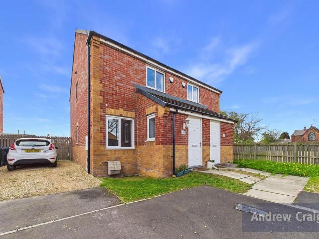 2 bedroom semi detached house for sale