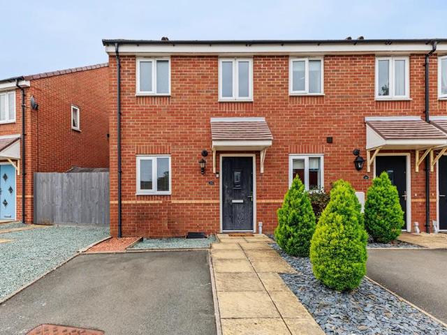 2 bedroom end of terrace house for sale