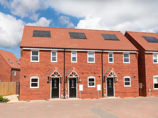 2 bedroom semi detached house for sale