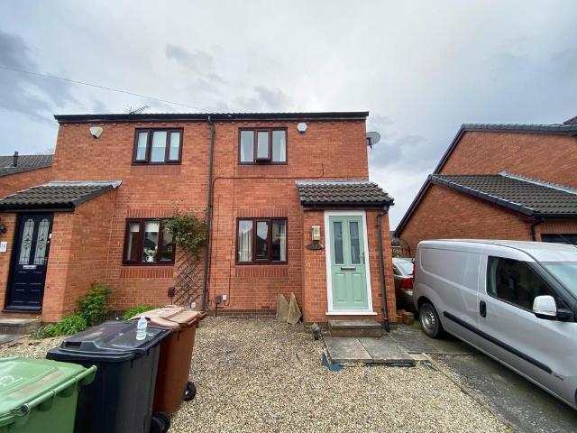 2 bedroom semi detached house for sale