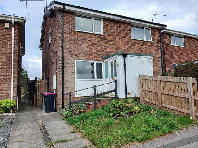 2 bedroom semi detached house for sale