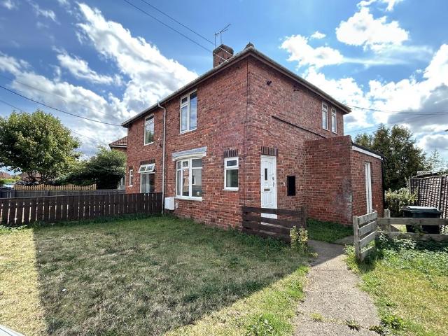 2 bedroom semi detached house for sale