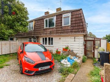 2 bedroom semi detached house for sale