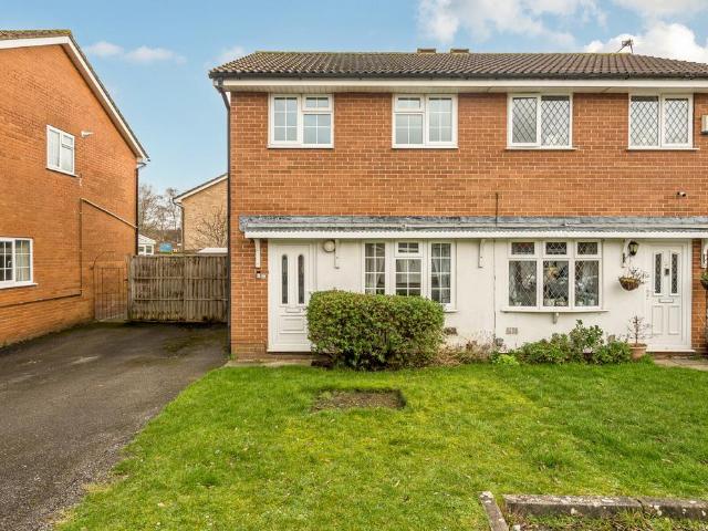 2 bedroom semi detached house for sale