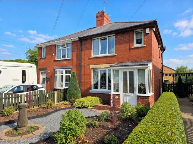 2 bedroom semi detached house for sale