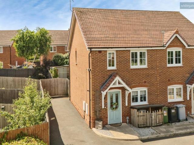2 bedroom semi detached house for sale