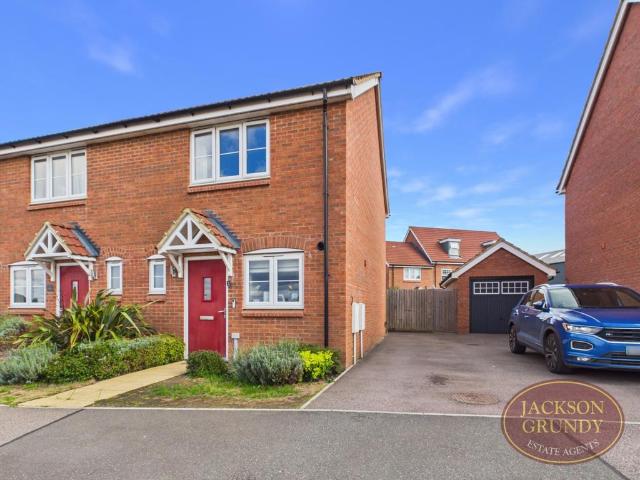 2 bedroom semi detached house for sale