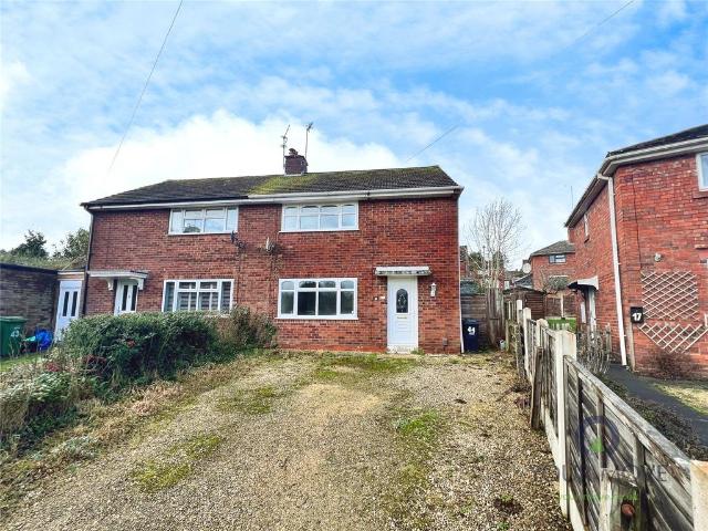 2 bedroom semi detached house for sale