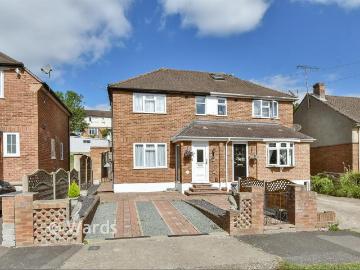 2 bedroom semi detached house for sale